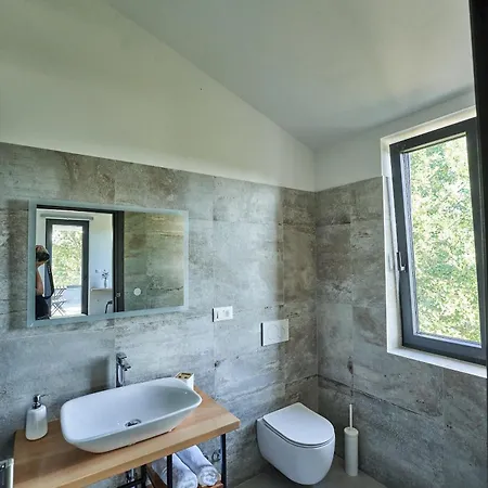 Barbara In For 6 People With Private Pool & Only 1 Km From *