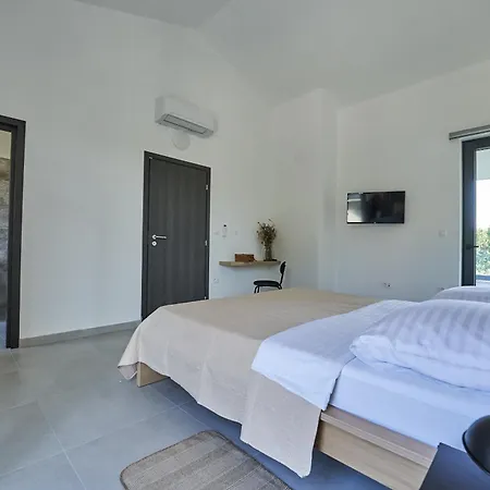 Barbara In For 6 People With Private Pool & Only 1 Km From * Porec